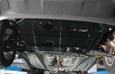 新車加裝底盤護板 發動機的“金鐘罩”還是商家的“增收板”？